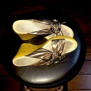 Wedge sandals